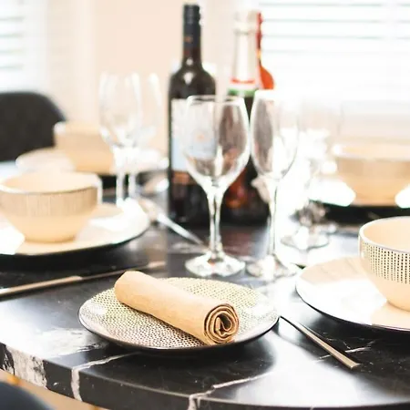 Apartmán Tranquil Sneyd Park Escape With Garden Views By Mycityhaven