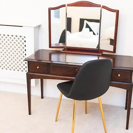 Apartmán Tranquil Sneyd Park Escape With Garden Views By Mycityhaven *