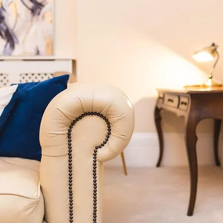 Tranquil Sneyd Park Escape With Garden Views By Mycityhaven Апартаменти Бристоль