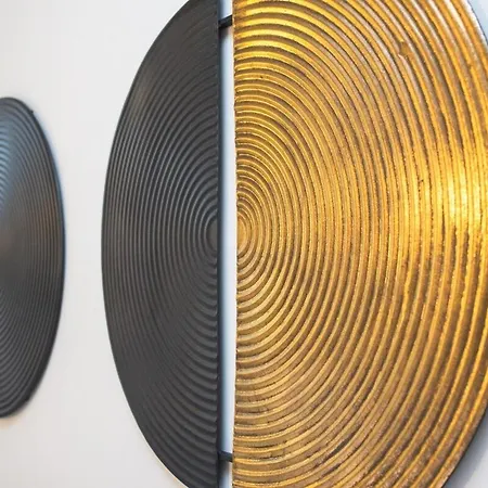 Tranquil Sneyd Park Escape With Garden Views By Mycityhaven *