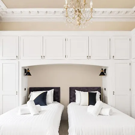 Tranquil Sneyd Park Escape With Garden Views By Mycityhaven
