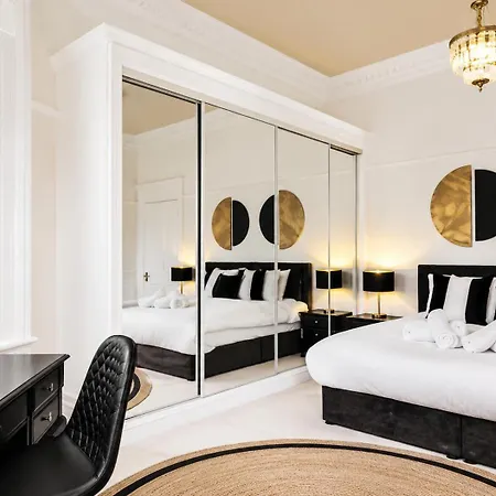 Tranquil Sneyd Park Escape With Garden Views By Mycityhaven *