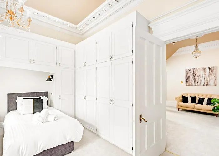 Tranquil Sneyd Park Escape With Garden Views By Mycityhaven Апартаменты Бристоль