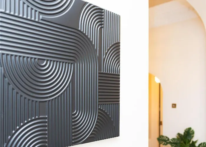 Tranquil Sneyd Park Escape With Garden Views By Mycityhaven Bristol