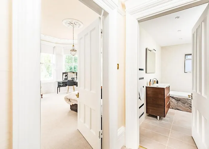 Tranquil Sneyd Park Escape With Garden Views By Mycityhaven Lejlighed Bristol