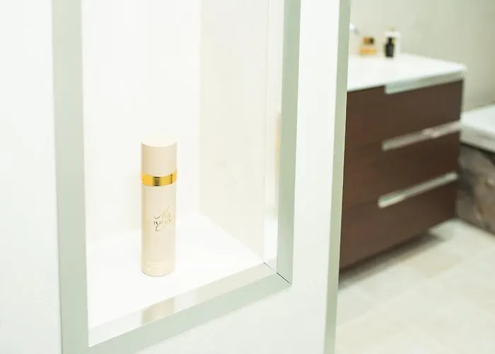 Tranquil Sneyd Park Escape With Garden Views By Mycityhaven Апартаменты