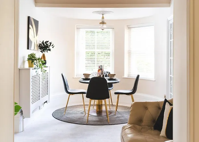 Lejlighed Tranquil Sneyd Park Escape With Garden Views By Mycityhaven Bristol