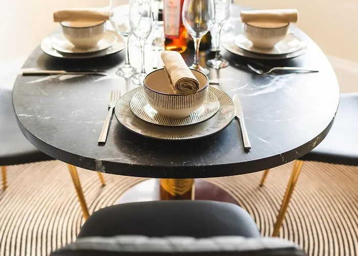 Tranquil Sneyd Park Escape With Garden Views By Mycityhaven Apartamento Bristol