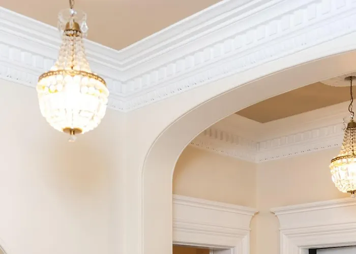 Tranquil Sneyd Park Escape With Garden Views By Mycityhaven Lejlighed *