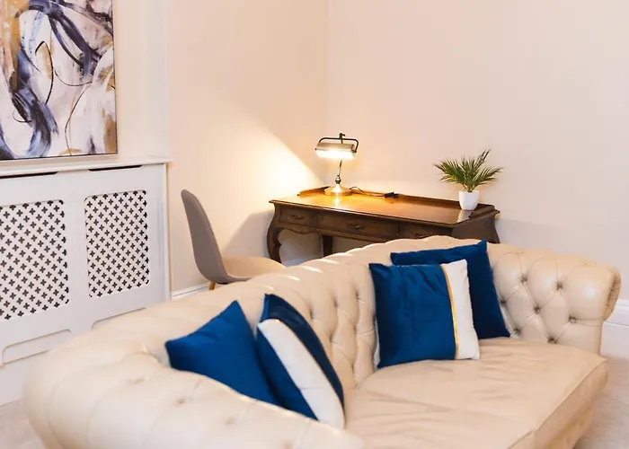 Tranquil Sneyd Park Escape With Garden Views By Mycityhaven Lejlighed