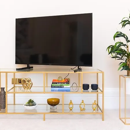 Tranquil Sneyd Park Escape With Garden Views By Mycityhaven Бристоль