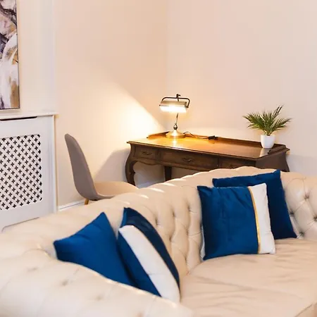 Tranquil Sneyd Park Escape With Garden Views By Mycityhaven Апартаменты